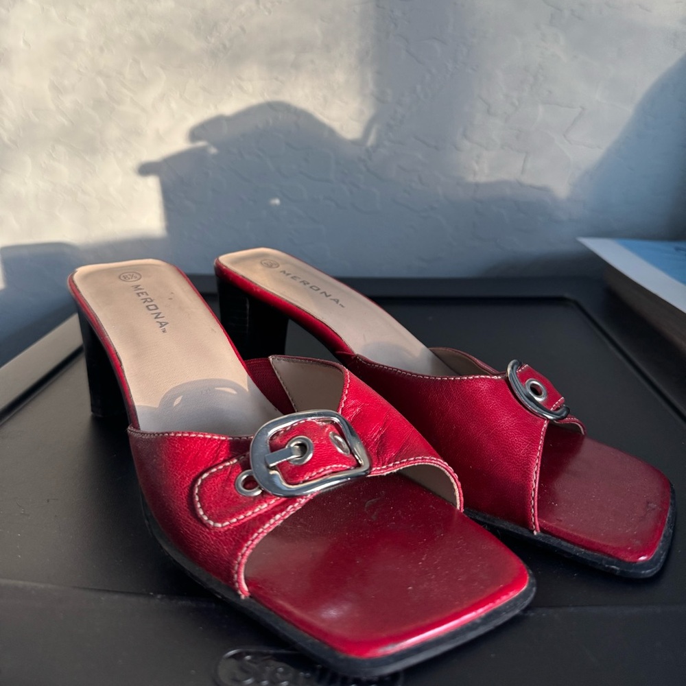 Red leather buckle kitten heel #retro